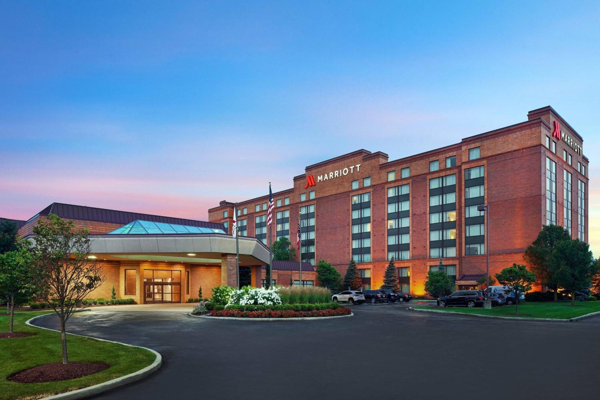 Cleveland Marriott East Hotel Warrensville Heights Exterior foto