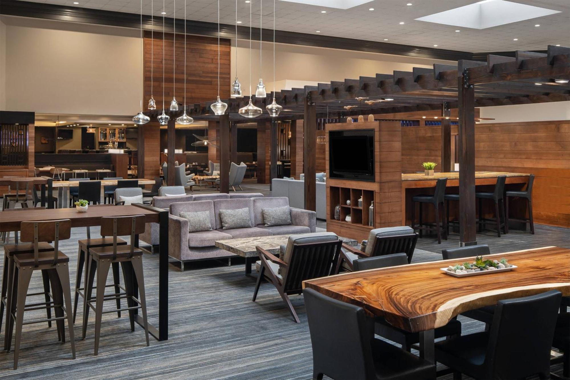 Cleveland Marriott East Hotel Warrensville Heights Exterior foto