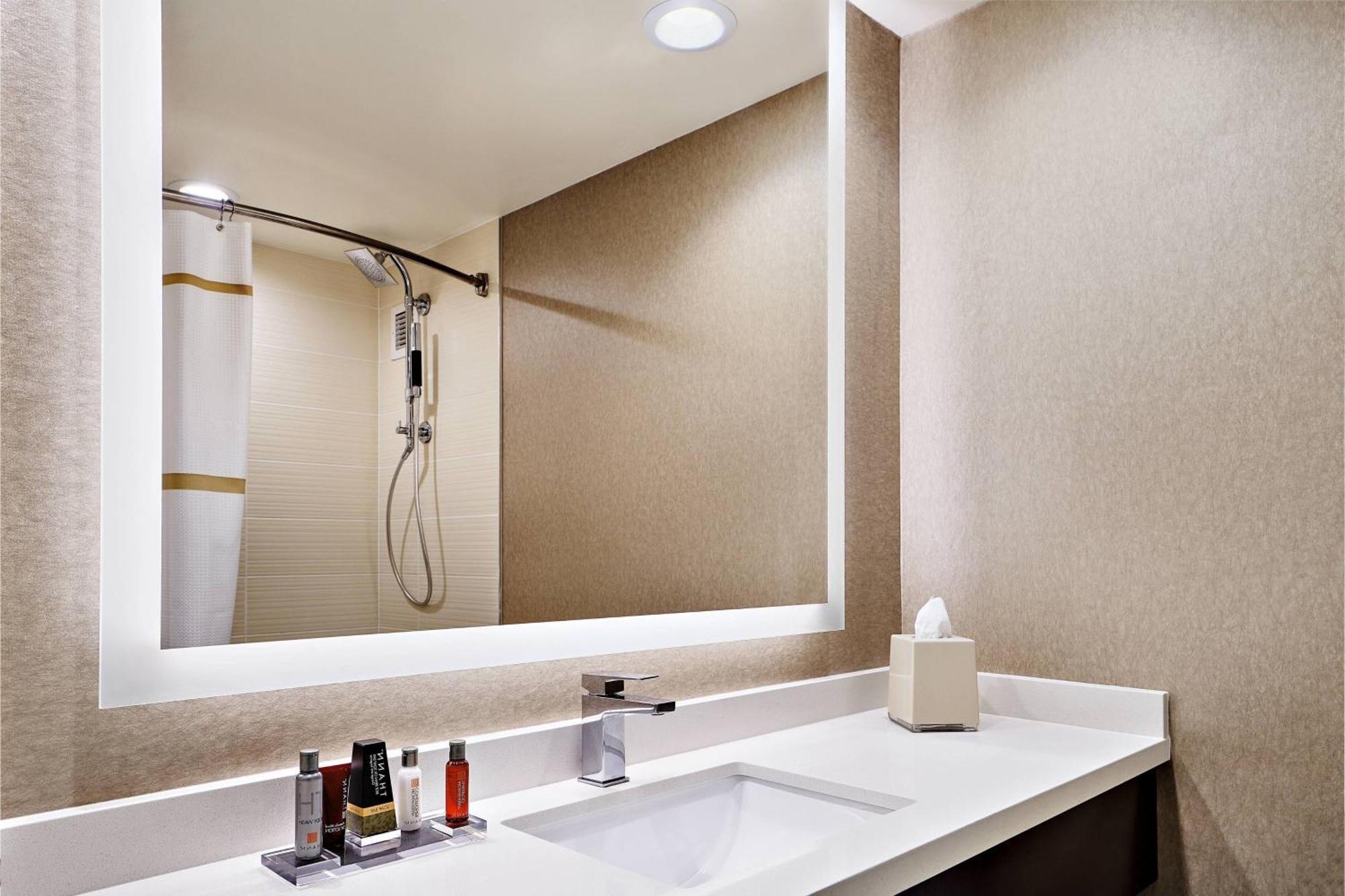 Cleveland Marriott East Hotel Warrensville Heights Exterior foto