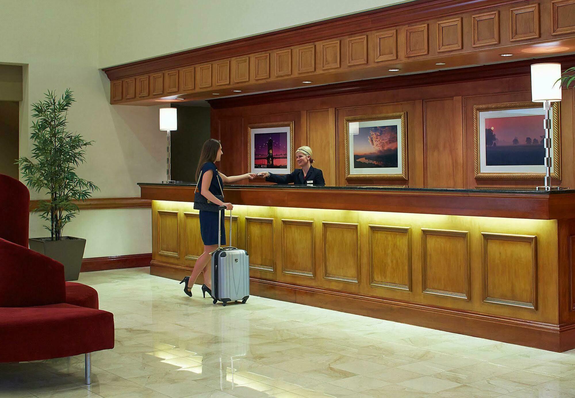 Cleveland Marriott East Hotel Warrensville Heights Exterior foto